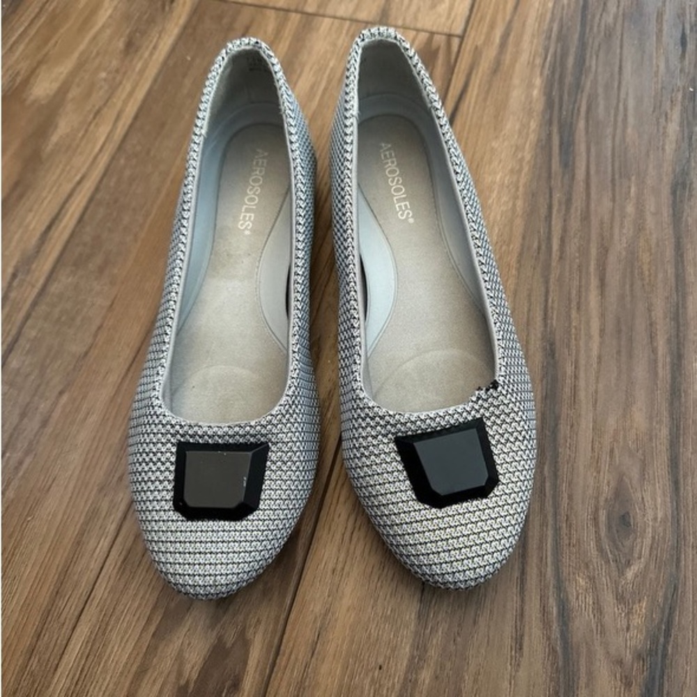Black and white flats